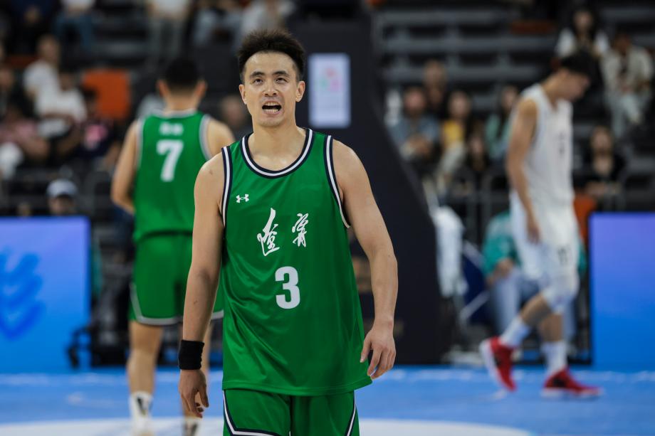 [图]全运会男篮：赵继伟23分14助 辽宁险胜北京