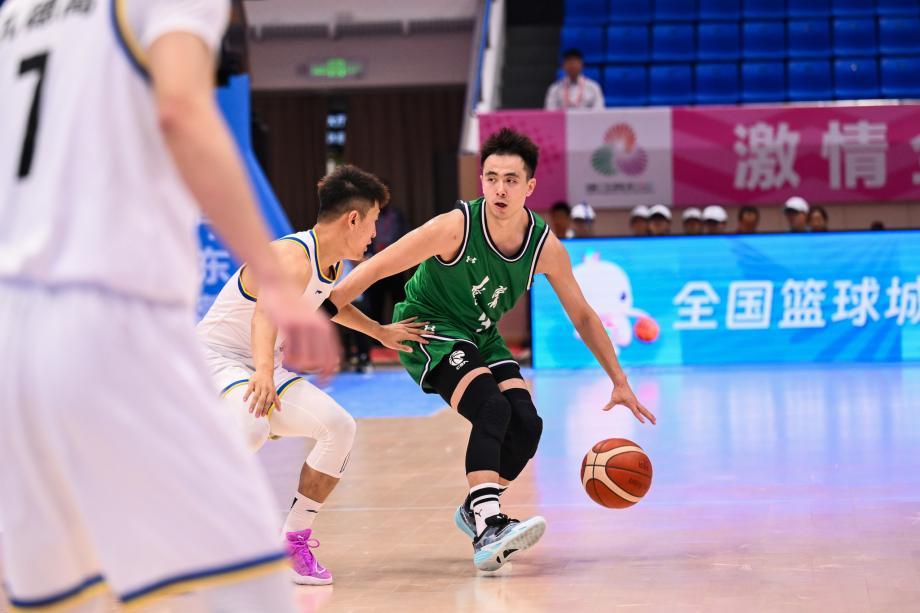 [图]十五运会-男篮成年组小组赛 辽宁118-68吉林